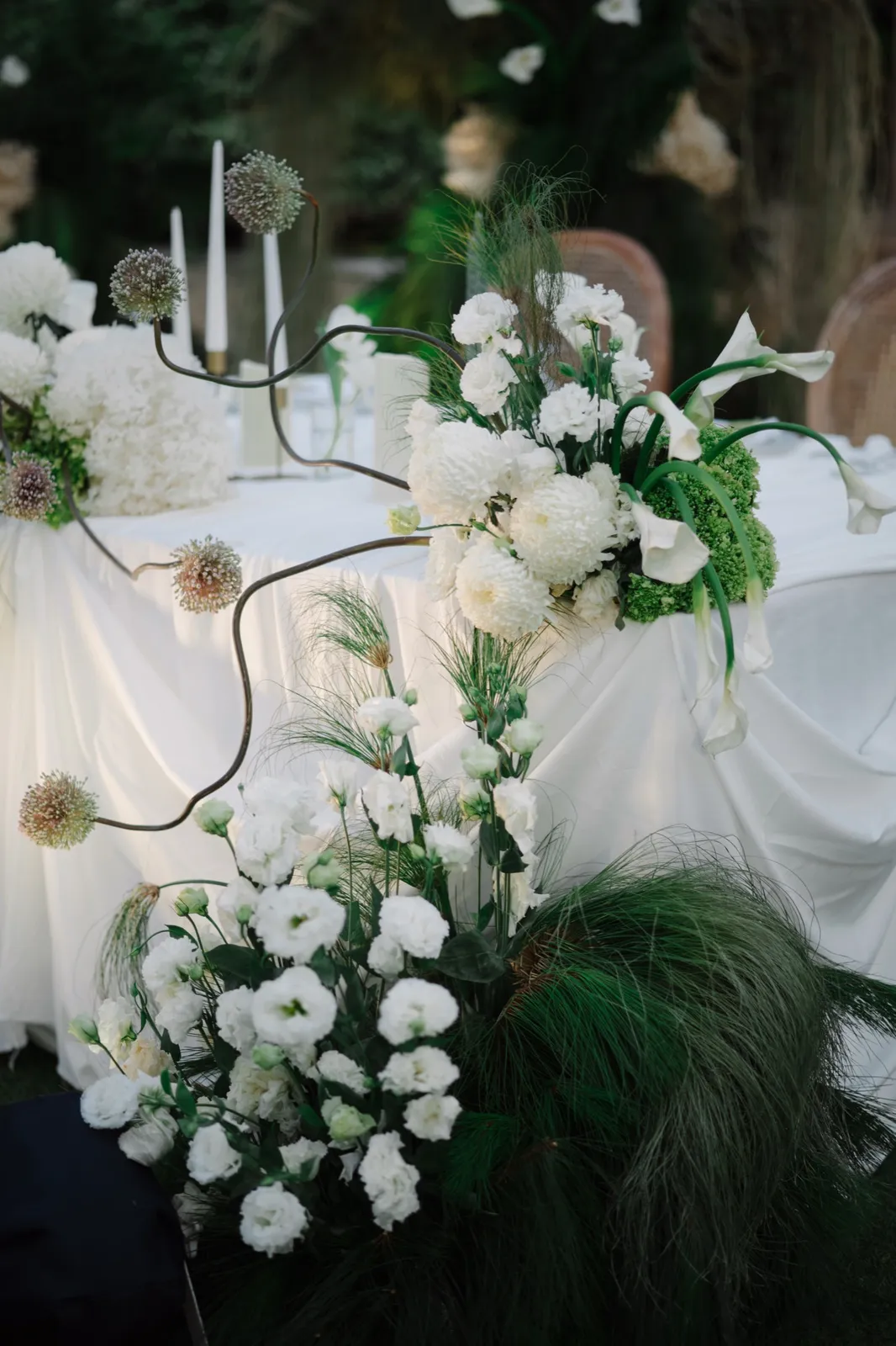 Classic White decoration 9